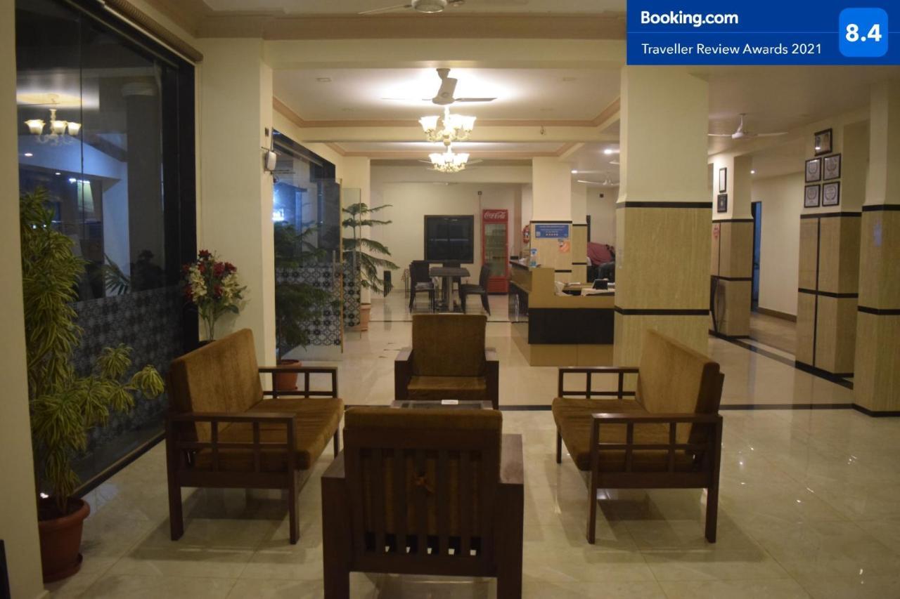 Hotel Murud Marina المظهر الخارجي الصورة